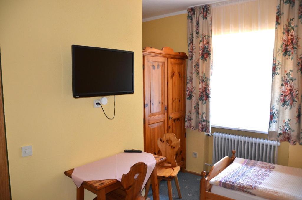 Landgasthof Zur Quelle Pensión Seeshaupt